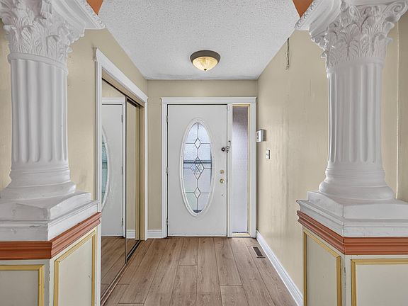 2nd image of 6348 34a Ave NW