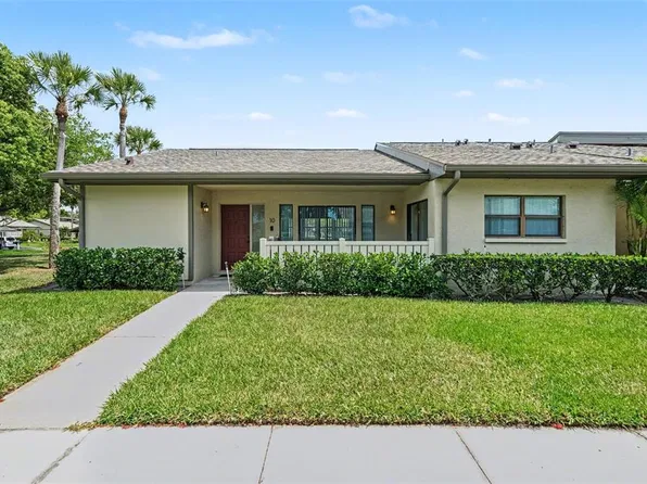 10 LESLEY LANE, OLDSMAR, FL 34677