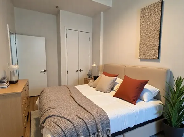 112 Lincoln Avenue image 8 of 13