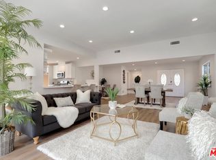 11704 Atkinson Ave, Hawthorne, CA 90250