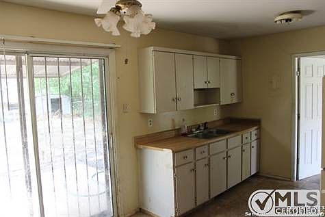 2nd image of 126 Moss Valley Dr