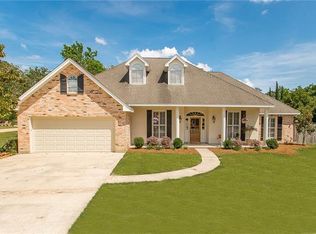 101 Hawthorn Pl, Mandeville, LA 70471