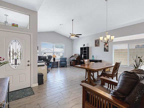 3rd image of 4137 E SAN ANGELO Avenue