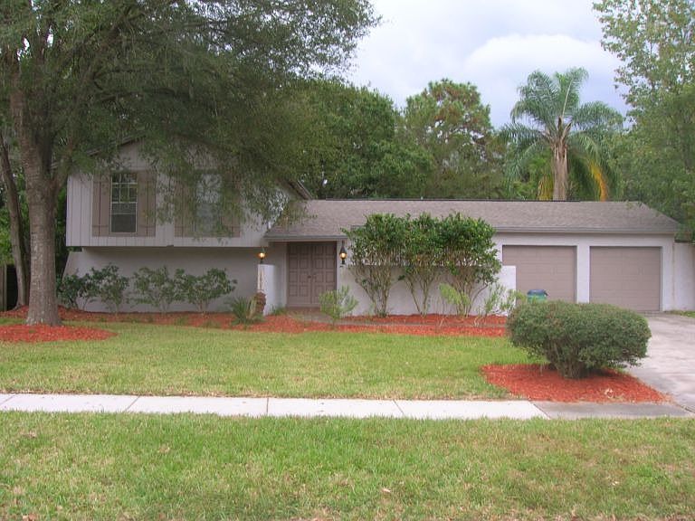1st image of 13909 Briardale Ln