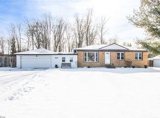 10023 Gabriella Dr, North Royalton, OH 44133