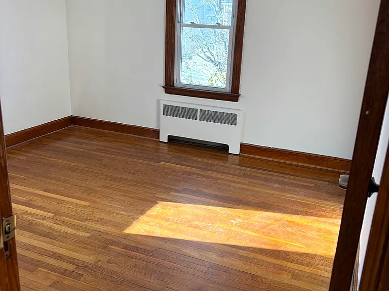 111 Vail St #2 — Photo 4