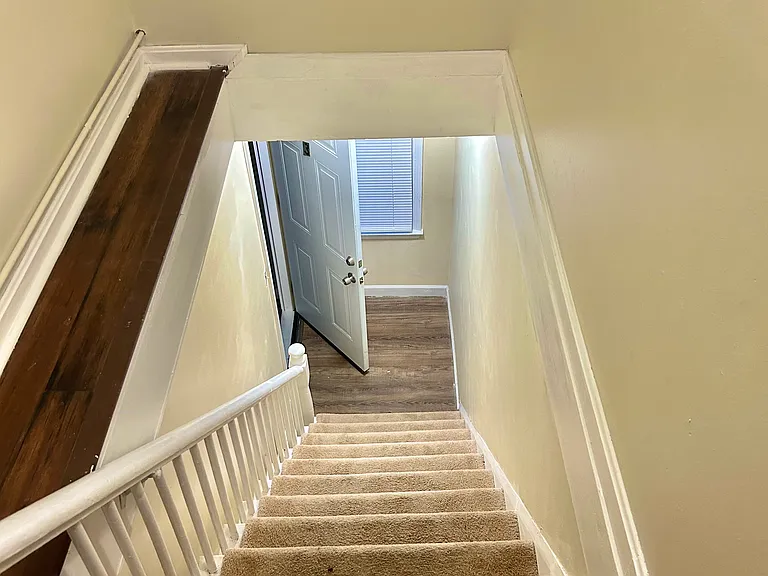 29 Bridge St #3 — Photo 8