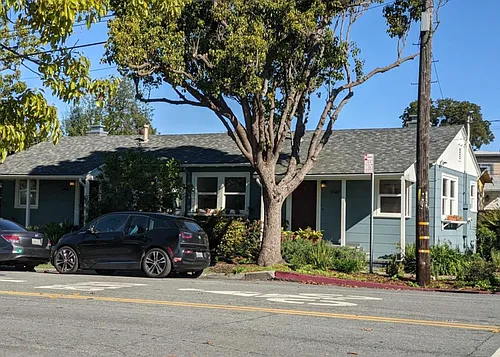 1747 9th St Photo 1
