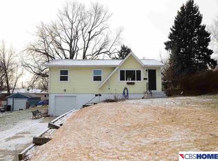 603 E 3rd St, Papillion, NE 68046