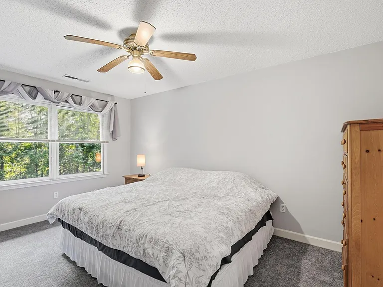 2726 Pheasant Run St — Photo 13
