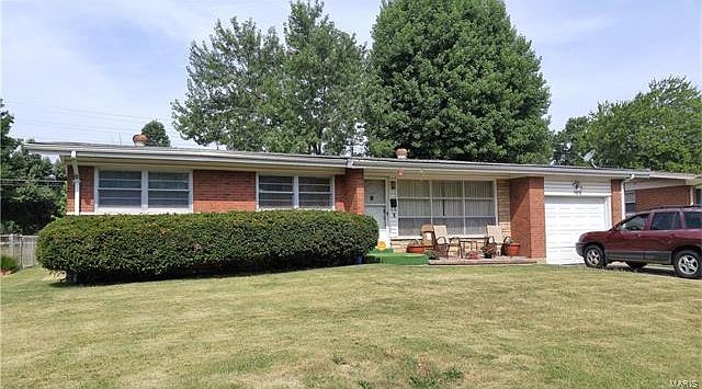 1st image of 9707 Venice Dr