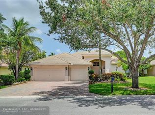 10885 NW 66th Ct, Parkland, FL 33076
