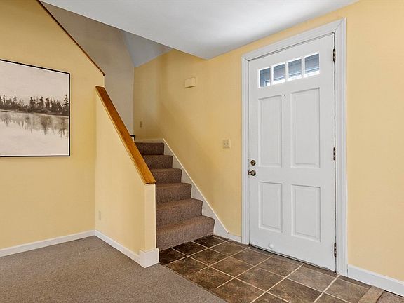 2nd image of 8 Woodchuck Hill Rd