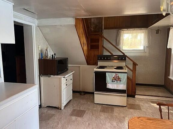 3rd image of 6264 9th St
