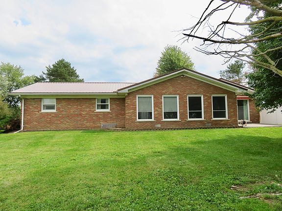 5th image of 12191 Dennison Rd