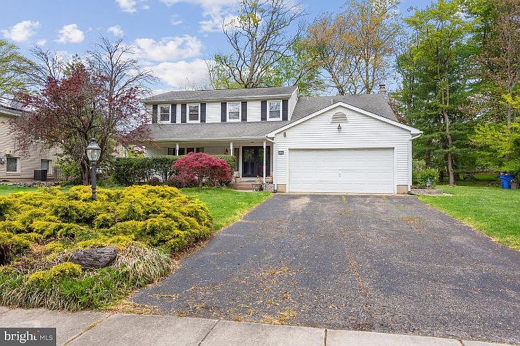 1st image of 513 Garwood Dr