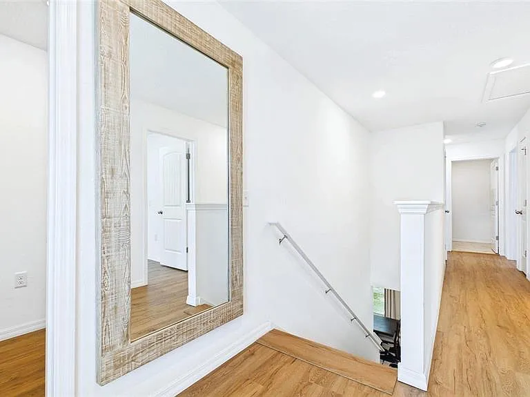 3802 E Curtis St — Photo 13