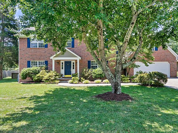 2nd image of 11536 Gates Mill Dr