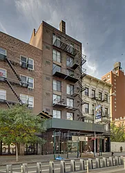1485 First Avenue in Lenox Hill
