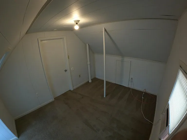 5905 Hampton Blvd — Photo 13