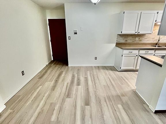 3rd image of 1670 Cedarwood Dr APT 248