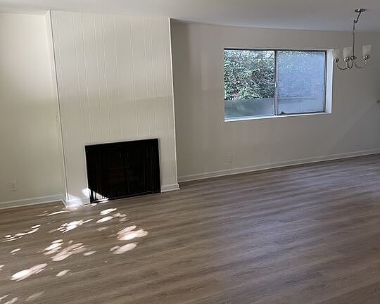 4th image of 1143 Lincoln Blvd APT 1