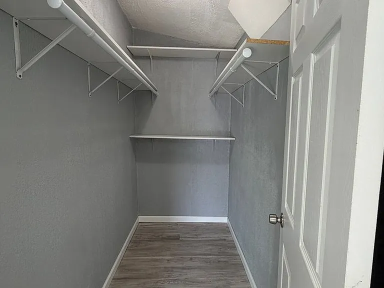 175 Sherman Ave — Photo 9