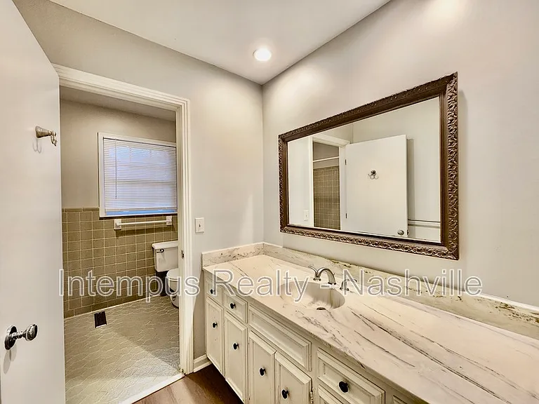 8124 Devens Dr — Photo 42