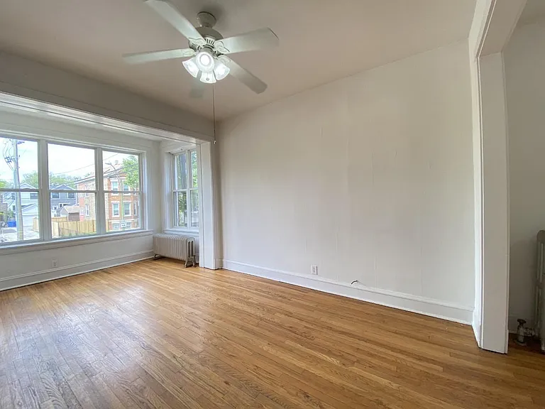 4009 N Springfield Ave #2 — Photo 6