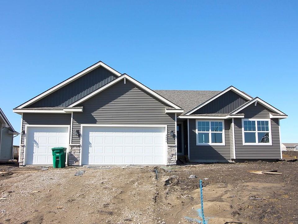 1st image of 4806 NE Oak Dr