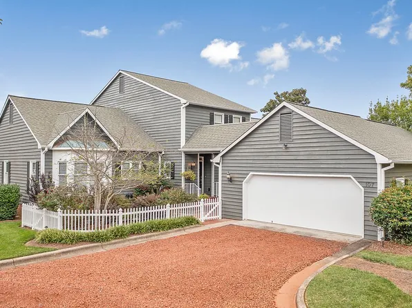 107 Saint George Pl, Bermuda Run, NC 27006