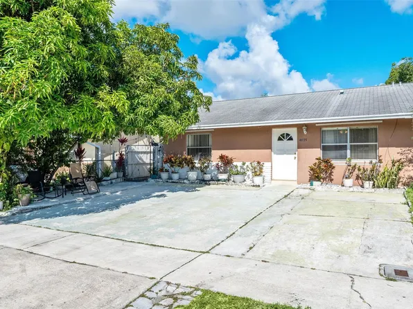 4875 Saratoga Road, West Palm Beach, FL 33415