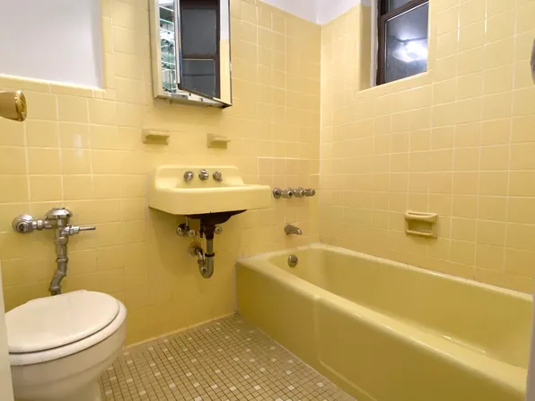 411 East 81st Street image 17 of 17