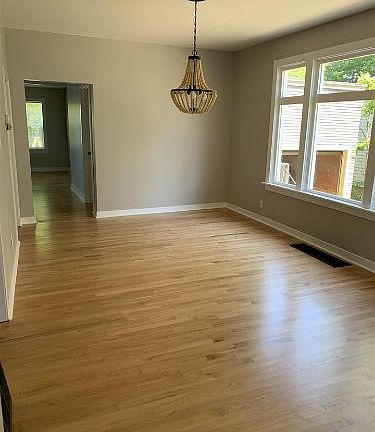 5th image of 1906 Carney Ave