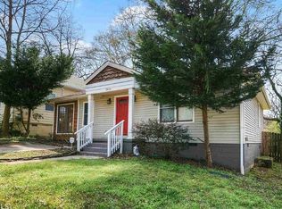 1826 Center Ave, East Pt, GA 30344