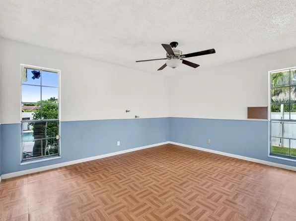 2821 Belmore Court, Wellington, FL 33414