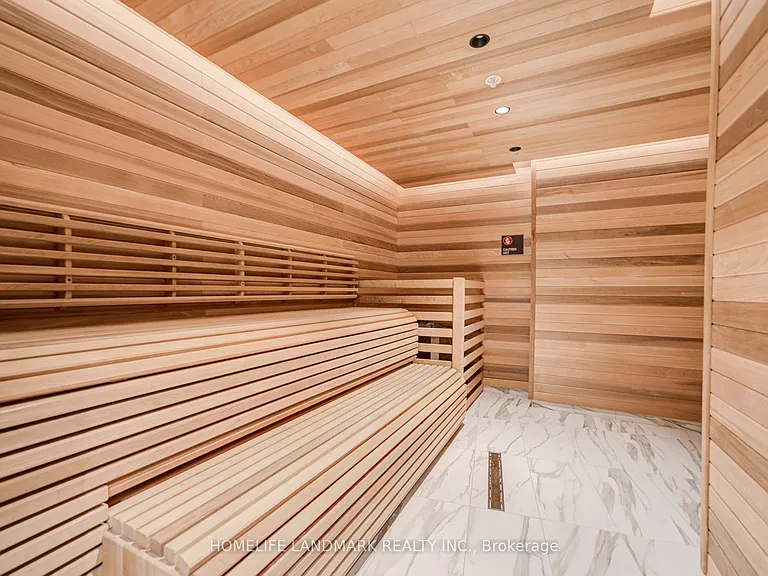 858 Dupont St #Penthouse 06 — Photo 25