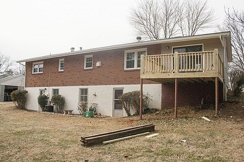 5th image of 122 Berkshire Pl