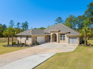 279 J W Hollington Rd, Freeport, FL 32439