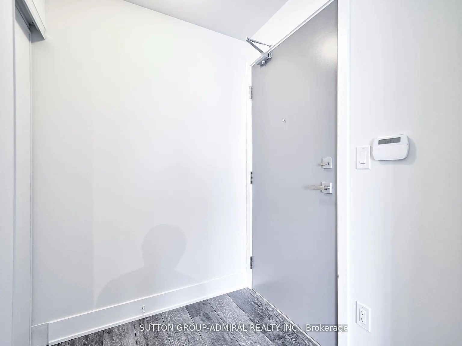 2 bed, $2,800 — Photo 2