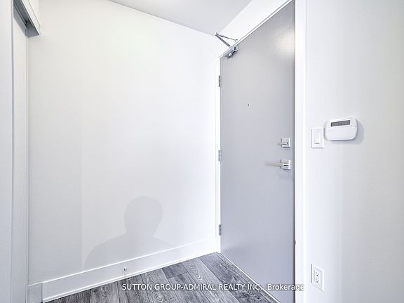 2nd image of 188 Fairview Mall Dr #2115