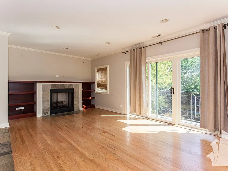 1148 W Roscoe St #2W — Photo 13