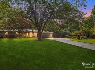 1843 Bittersweet Dr, Saint Anne, IL 60964