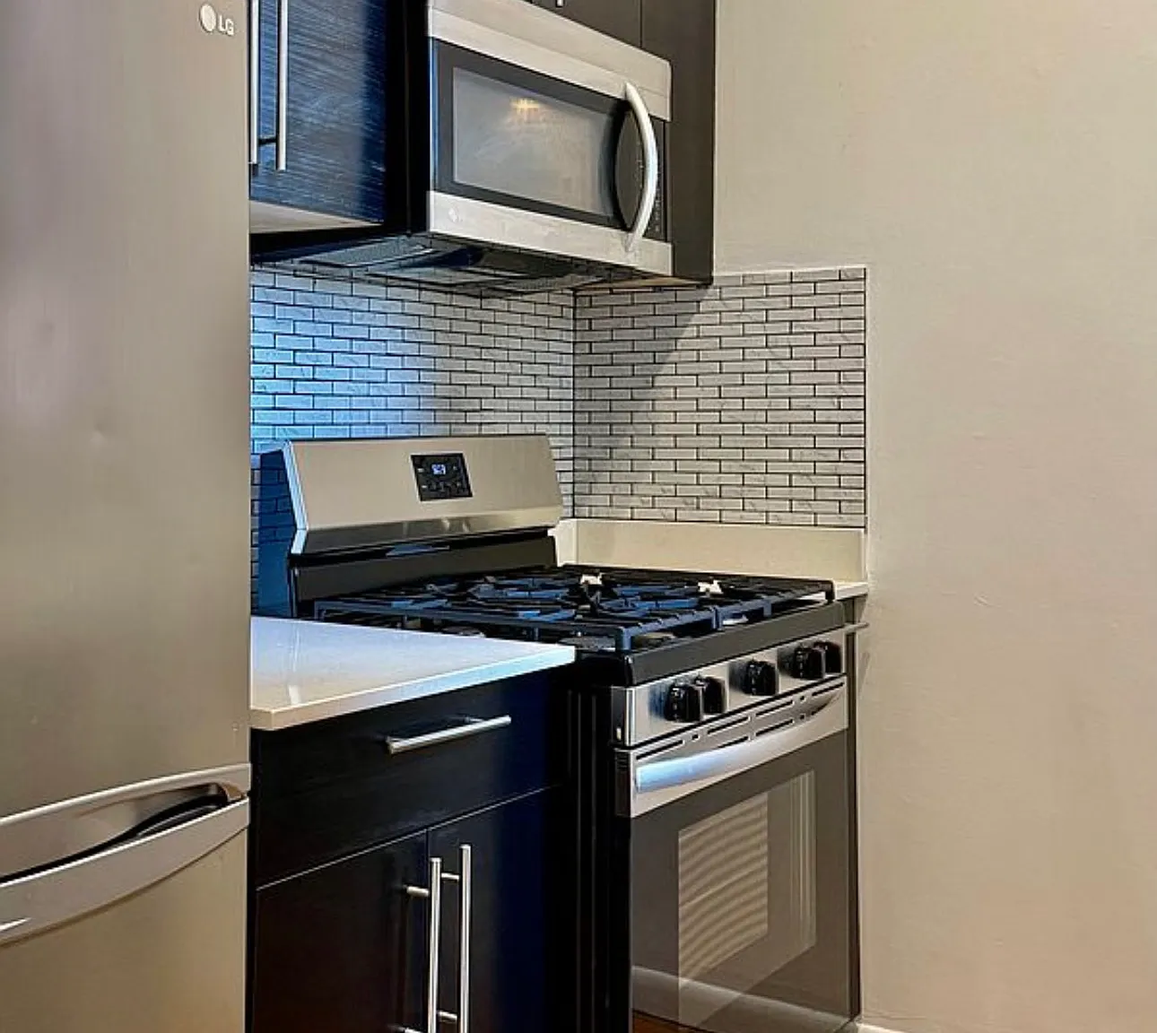 1348 Putnam Avenue — Photo 4