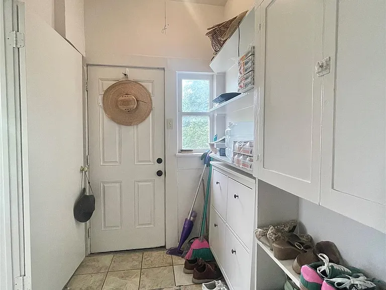 418 Branard St #2 — Photo 15