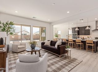 2565 E Virginia Cir, Mesa, AZ 85213