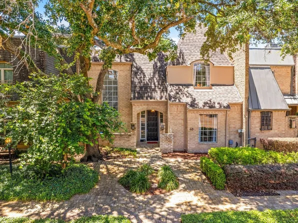 48 Bayou Pointe Dr, Houston, TX 77063
