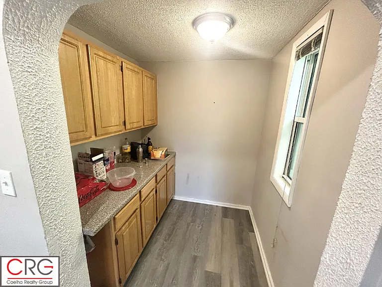 15 Hudson St #2 — Photo 12