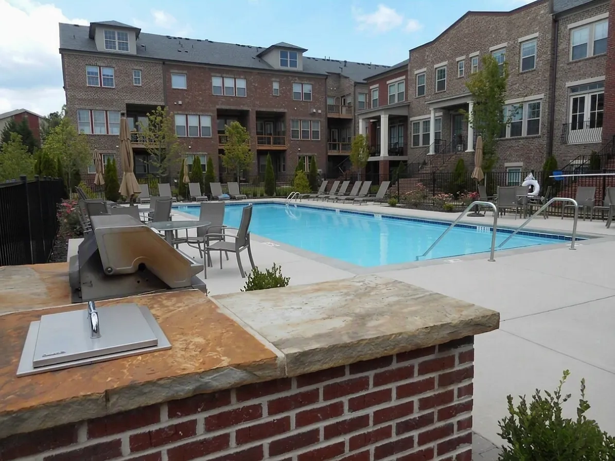 2 bed, 2.5 bath, 1383 sqft, $2,875 — Photo 2