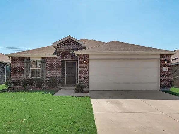 1800 Waggoner Dr, Crossroads, TX 76227